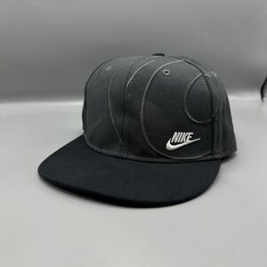 Nike True Snapback Hat Grey Black Swirl Topographic Embroidery Cap 849519-060